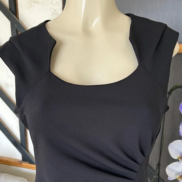 Elegant business casual women’s Black Dress size 8 - Picture 2 of 9